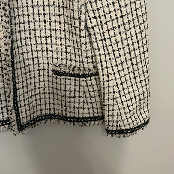 New! Ann Taylor Tweed Jacket - Picture 2 of 4